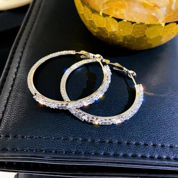 925 Sterling Silver White Sapphire Hoop Earrings - Picture 4 of 6